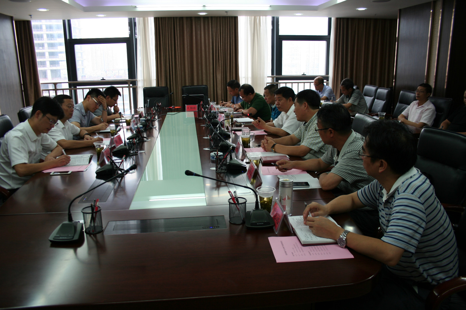产投集团座谈会.jpg
