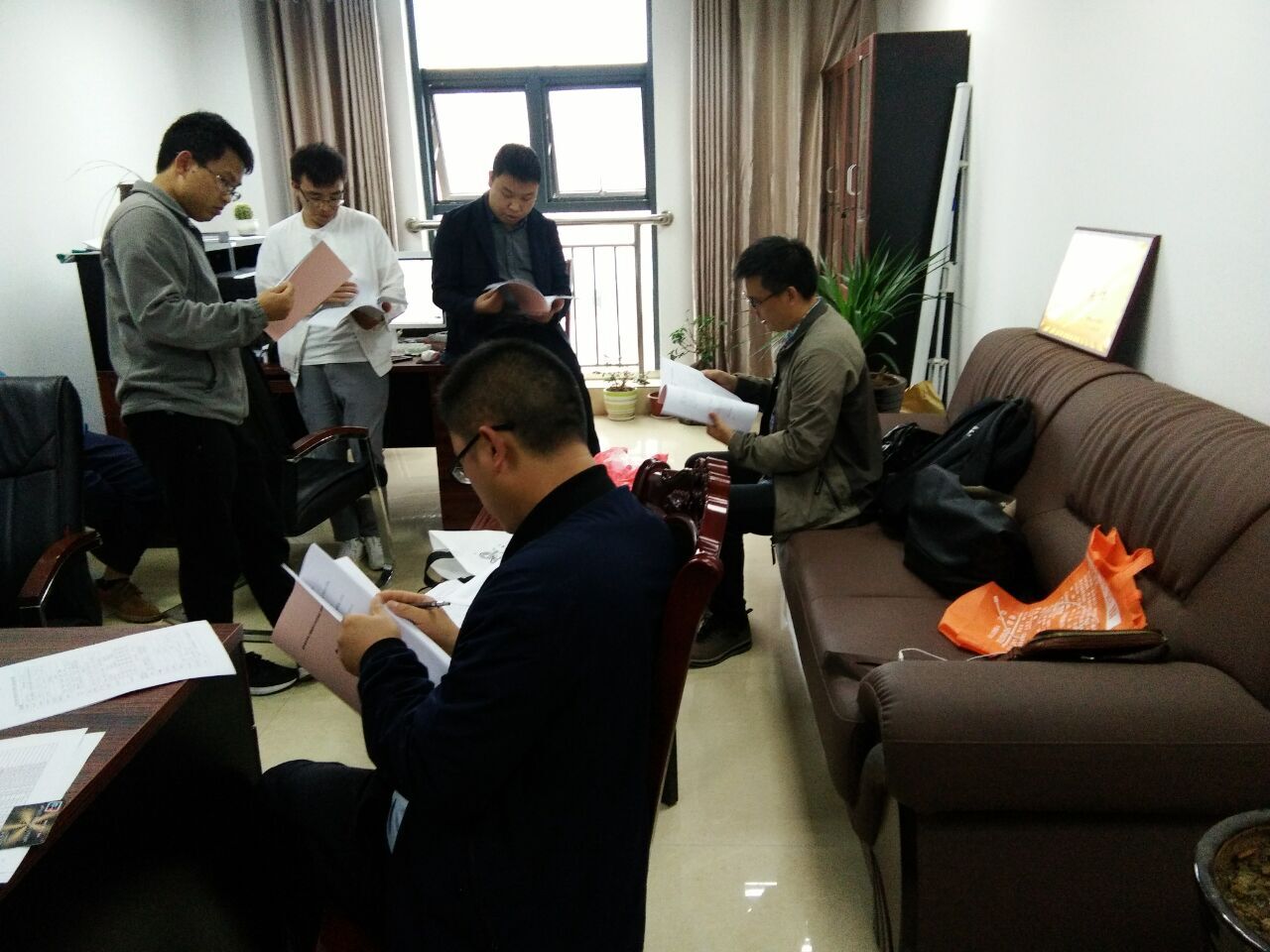 院第一技术指导组在毕节进行采样技术指导