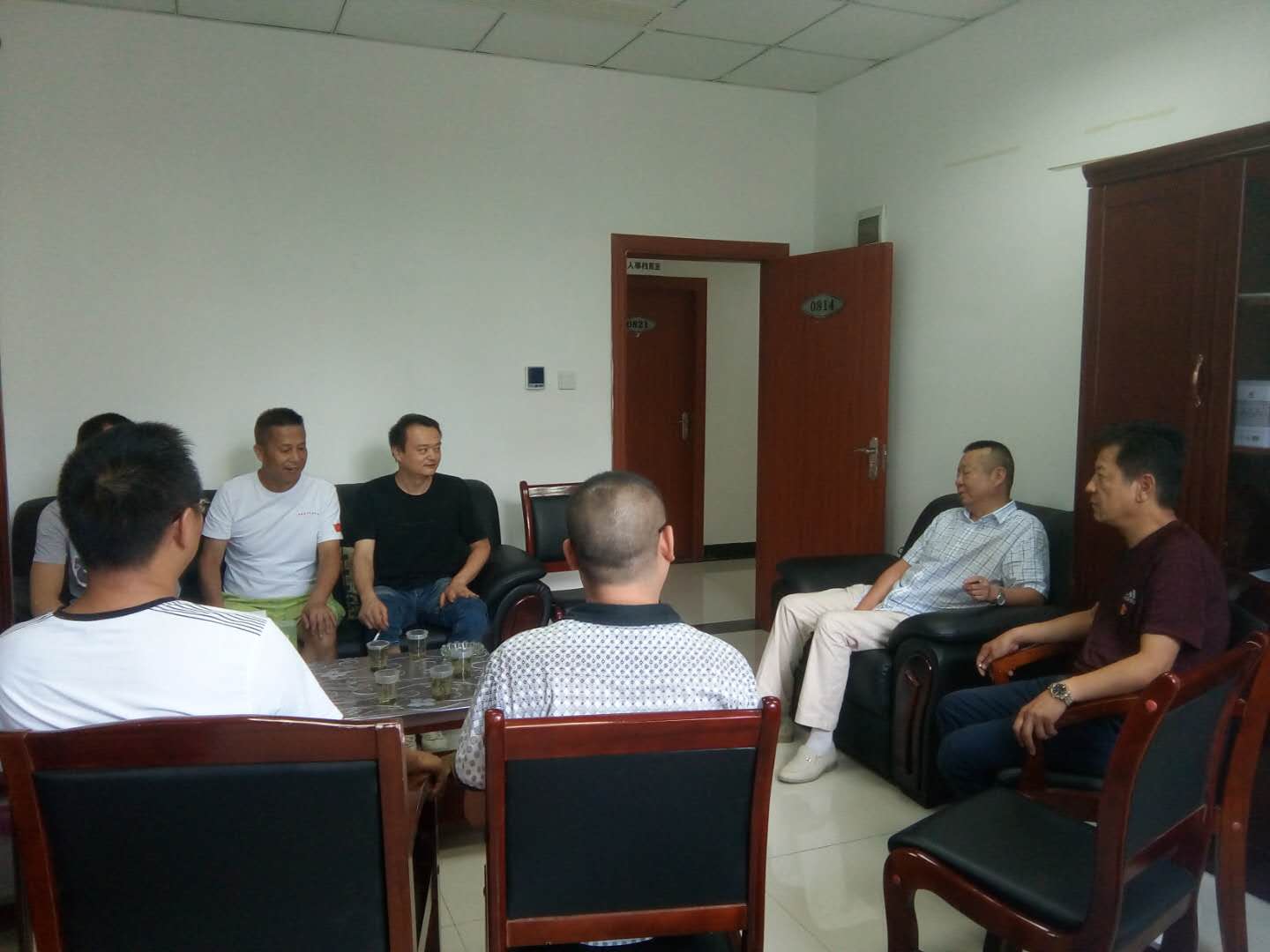 实验室召开庆祝建军91周年复退军人座谈会4