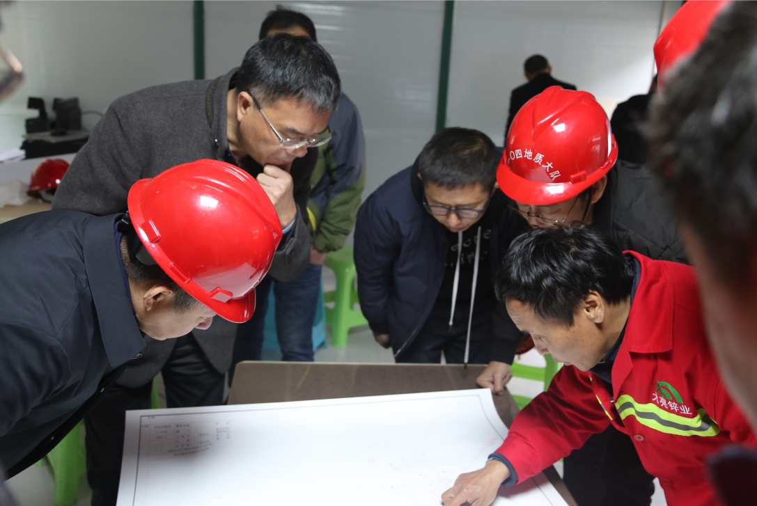 冒雨1.png 冒雨1.png