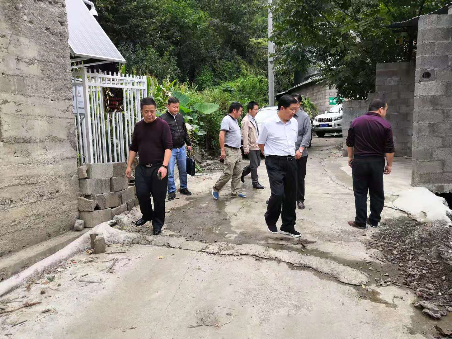 9月2日，付贵林局长到晴隆县检查指导地灾保障工作。117队斯恩智摄影4