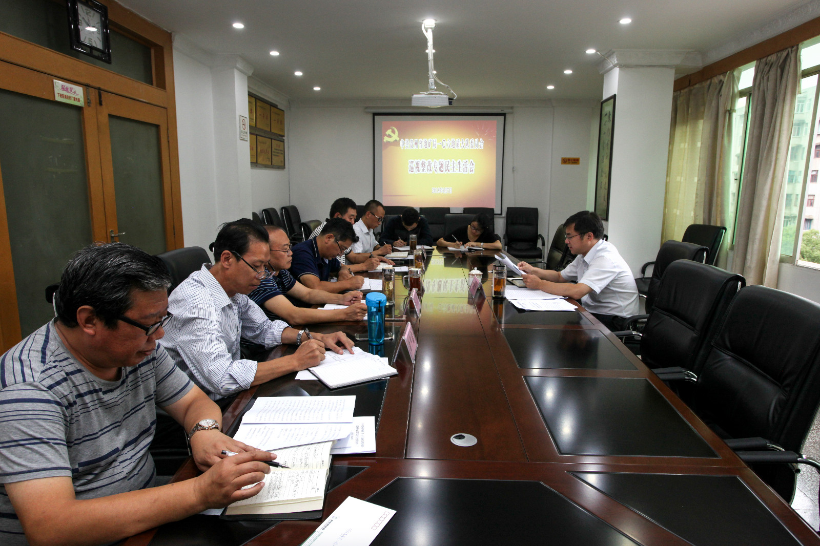 106队召开巡视整改专题民主生活会_程昌静_摄.JPG